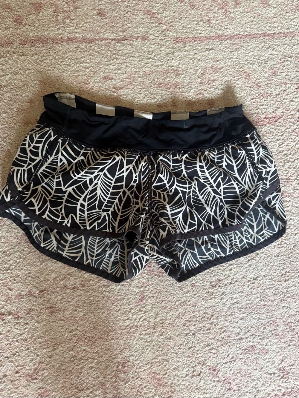 lululemon athletica Black and White Leaf-Print Running Shorts